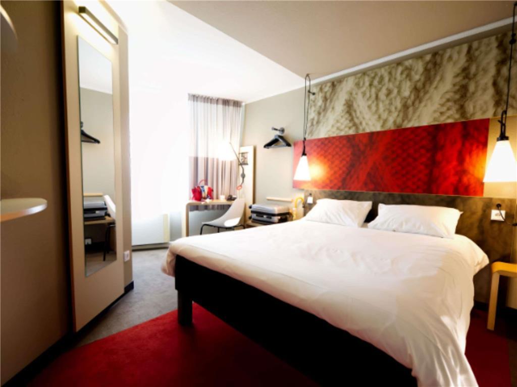 Ibis Centrum 3*